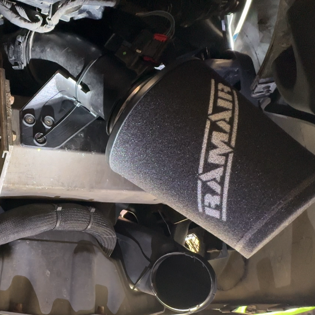 Aston Martin V8 Vantage  4.3/4.7 Air Filter Intake Kit - Integral Velocity Stack + Carbon MAF Bracket